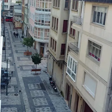 O Lar Da Muralla * Lugo