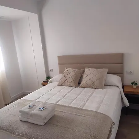 O Lar Da Muralla * Lugo